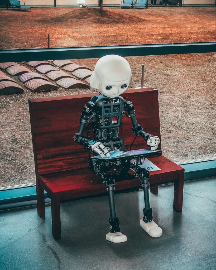 Google DeepMind : Demis Hassabis et Jeff Dean quittent la direction opérationnelle Illustration de la réorganisation de Google DeepMind avec départ de dirigeants clés