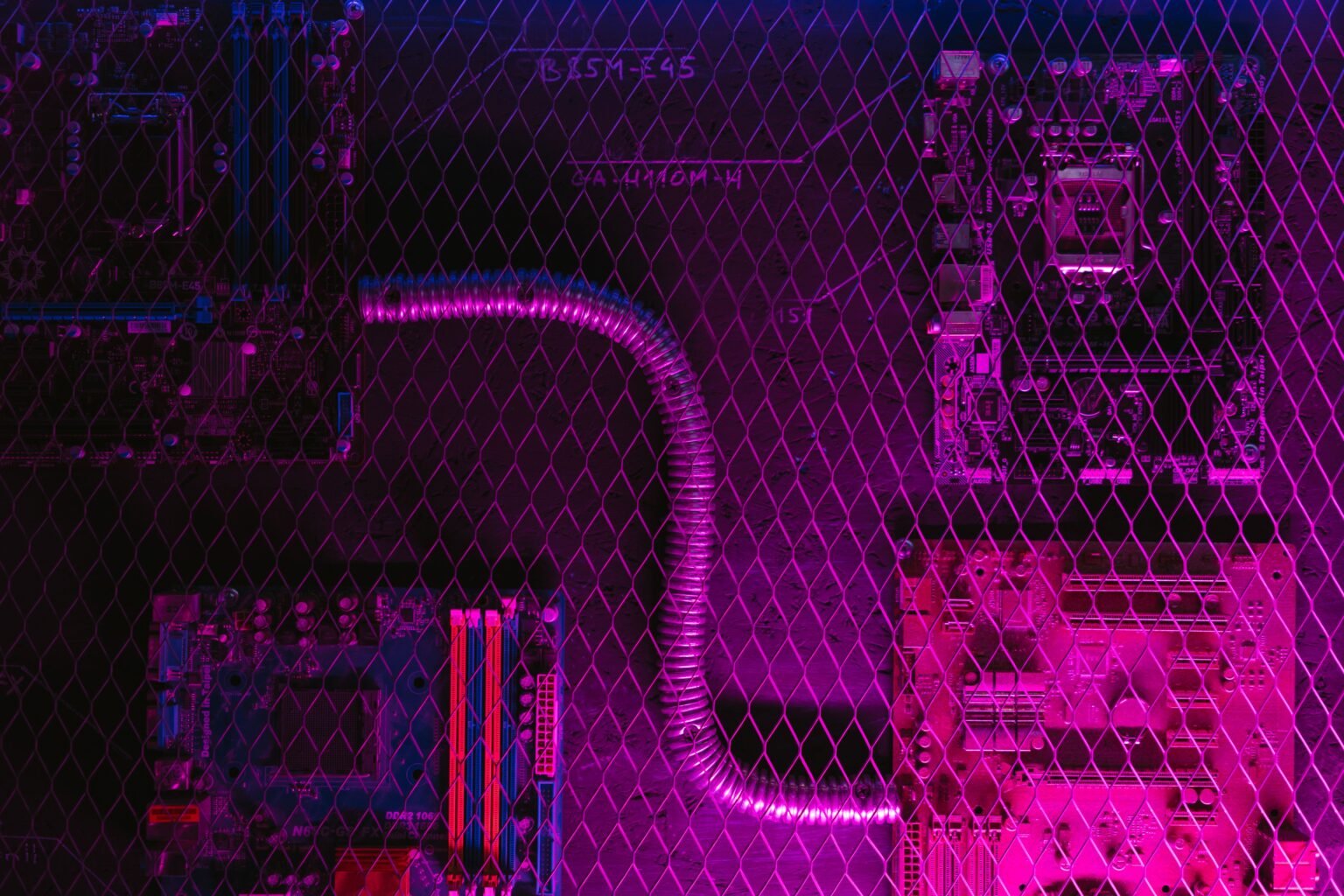 Circuit imprimé illustrant les nouveaux modèles IA de l'été 2026